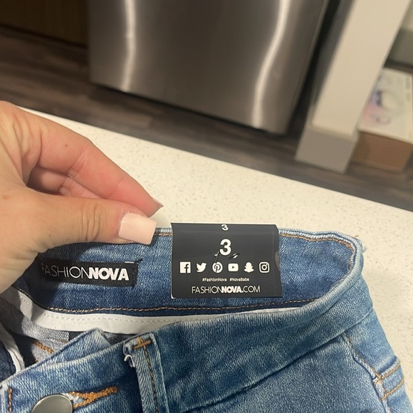 FN Jeans - Picture 5 of 6